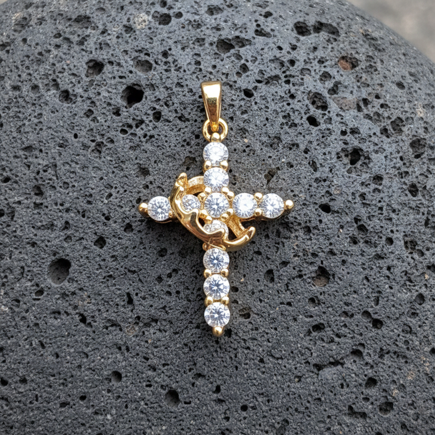 ✨ Collar Cruz Imperial + Corona Real™